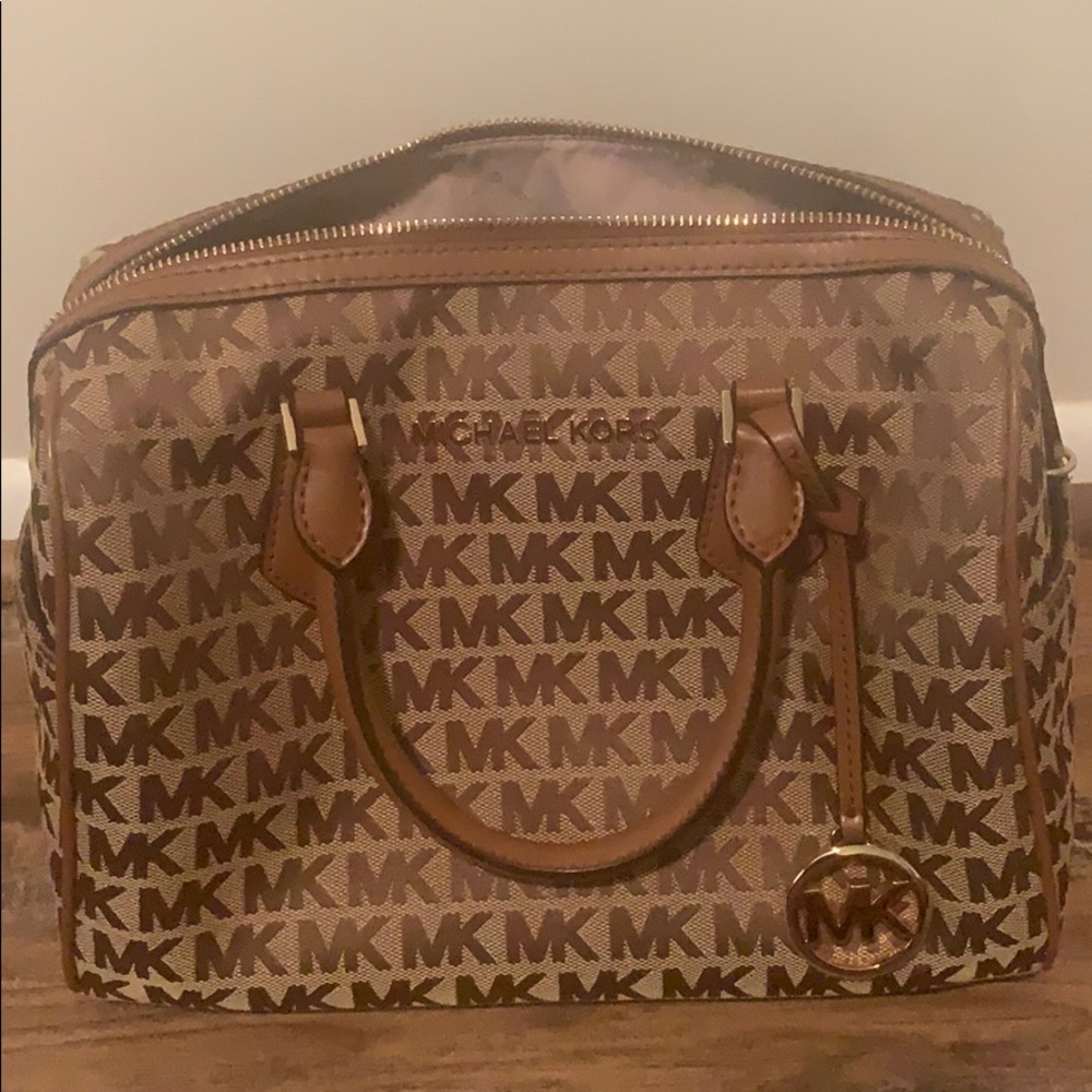 Michael Kors purse